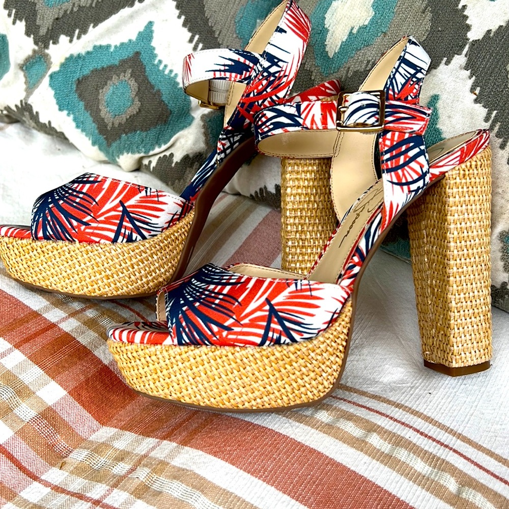Jessica Simpson Wickard, summer heels